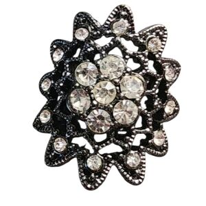 Elegant Black Crystal Ring